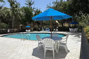 8972 SW 18th St, Miramar, FL 33025 - Photo 40