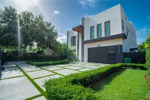 9330 SW 34th St, Miami, FL 33165 - Photo 4