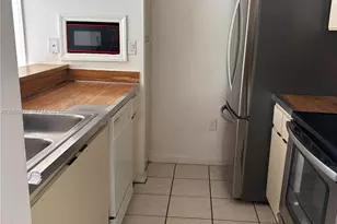 7165 NW 186th St, Hialeah, FL 33015 - Photo 8