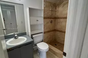 7165 NW 186th St, Hialeah, FL 33015 - Photo 16