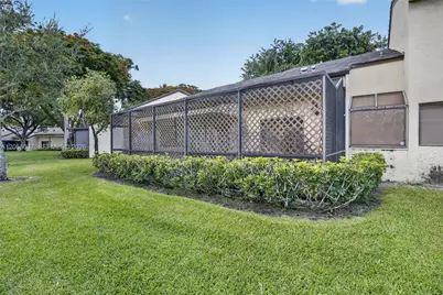 381 NW 94th Ter, Plantation, FL 33324 - Photo 42