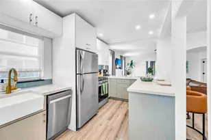 426 NE 26th St, Miami, FL 33137 - Photo 18
