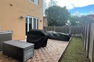13540 NW 7th Ct, Pembroke Pines, FL 33028 - Photo 18