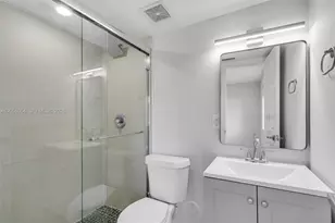 560 NE 63rd St, Miami, FL 33138 - Photo 24