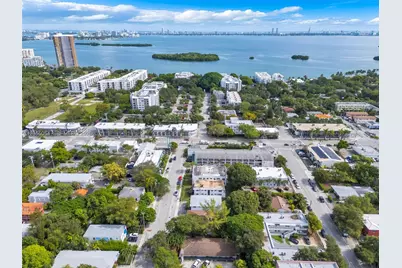 560 NE 63rd St, Miami, FL 33138 - Photo 40