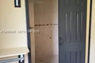 863 NW 139th St, Miami, FL 33168 - Photo 18