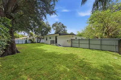 2315 NW 97th St, Miami, FL 33147 - Photo 42