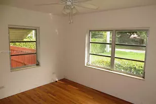 5851 SW 28th St, Miami, FL 33155 - Photo 10