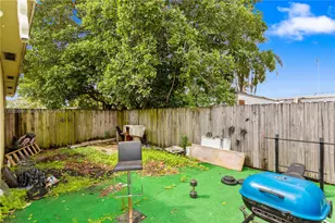 17120 NW 17th Ct, Miami Gardens, FL 33056 - Photo 20