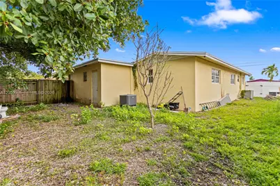 17120 NW 17th Ct, Miami Gardens, FL 33056 - Photo 12