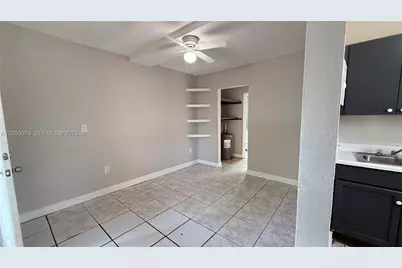 6901 NW 8th Ave, Miami, FL 33150 - Photo 36