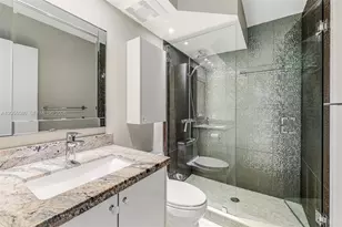 251 174th St, Sunny Isles Beach, FL 33160 - Photo 22
