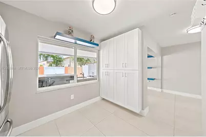 5255 W 26th Ct #803, Hialeah, FL 33016 - Photo 4