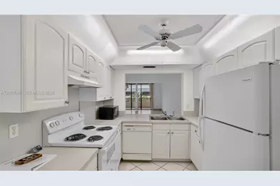 1850 Homewood Blvd #5010, Delray Beach, FL 33445 - Photo 6