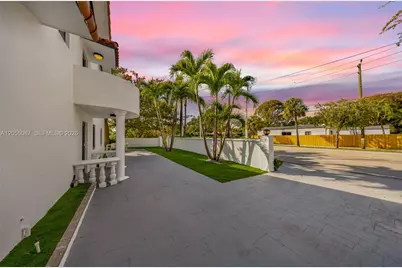 210 NE 107th St, Miami Shores, FL 33161 - Photo 86
