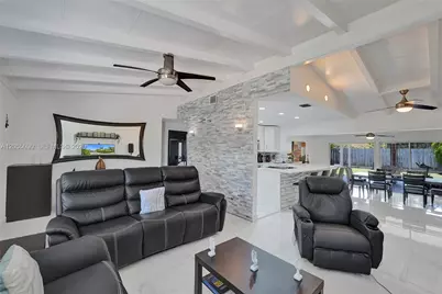 2531 Whale Harbor Ln, Fort Lauderdale, FL 33312 - Photo 20