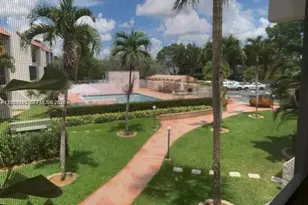 303 Racquet Club Rd, Weston, FL 33326 - Photo 14