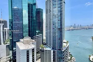 31 SE 5th St, Miami, FL 33131 - Photo 6