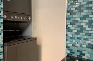 2000 N Bayshore Dr, Miami, FL 33137 - Photo 20