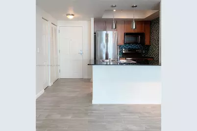 2000 N Bayshore Dr #1006, Miami, FL 33137 - Photo 6