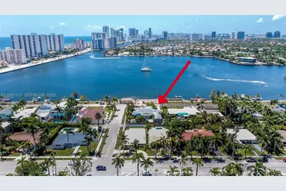 803 N Southlake Dr, Hollywood, FL 33019 - Photo 1