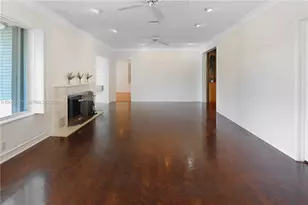 803 N Southlake Dr, Hollywood, FL 33019 - Photo 16