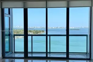 601 NE 36th St, Miami, FL 33137 - Photo 2