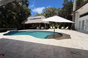 5721 SW 59th Pl, South Miami, FL 33143 - Photo 22