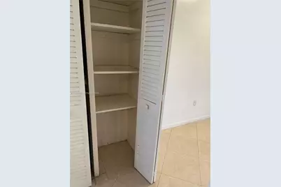 5165 W Flagler St #7, Miami, FL 33134 - Photo 10