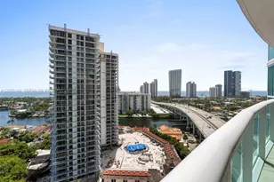 19400 Turnberry Way, Aventura, FL 33180 - Photo 46