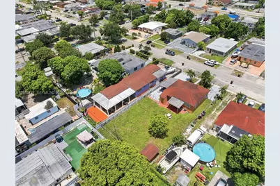 636 E 48th St, Hialeah, FL 33013 - Photo 30