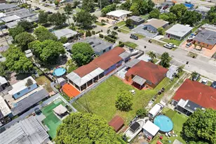 636 E 48th St, Hialeah, FL 33013 - Photo 30