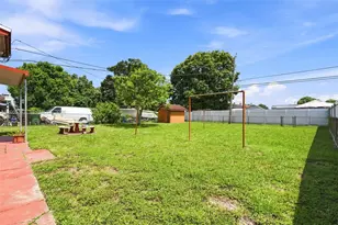 636 E 48th St, Hialeah, FL 33013 - Photo 26