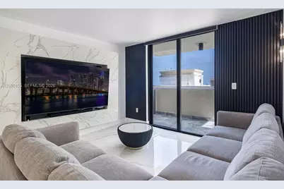1623 Collins Ave #716, Miami Beach, FL 33139 - Photo 2