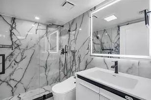 1623 Collins Ave, Miami Beach, FL 33139 - Photo 18