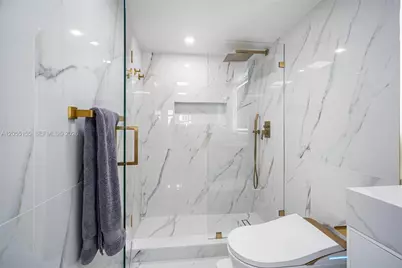 1623 Collins Ave #716, Miami Beach, FL 33139 - Photo 26