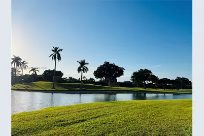 8900 Washington Blvd #409, Pembroke Pines, FL 33025 - Photo 32