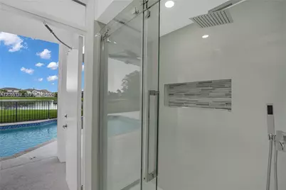 22281 Tupelo Pl, Boca Raton, FL 33428 - Photo 28