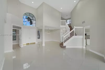 22281 Tupelo Pl, Boca Raton, FL 33428 - Photo 12