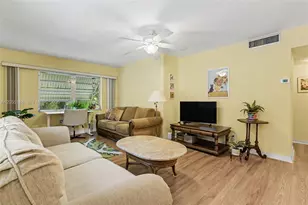 1401 N 12th Ct, Hollywood, FL 33019 - Photo 8