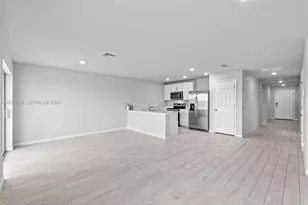 7020 Ramrod Cir, Labelle, FL 33935 - Photo 2