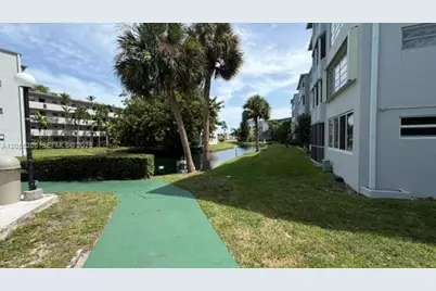 1660 NE 191st St #110-1, Miami, FL 33179 - Photo 12