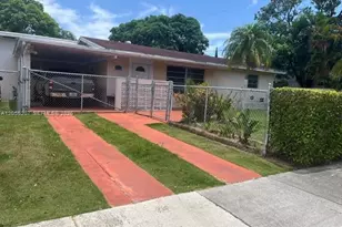 17861 SW 112th Pl, Miami, FL 33157 - Photo 1