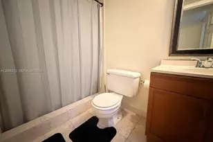 1820 SW 81st Ave, North Lauderdale, FL 33068 - Photo 16