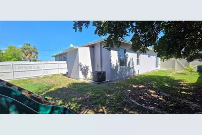 4580 24th Place SW #B, Naples, FL 34116 - Photo 16