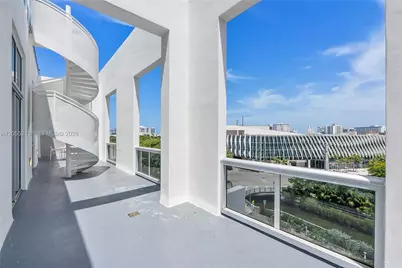 2001 Meridian Ave #PH-16, Miami Beach, FL 33139 - Photo 12