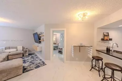 10451 W Broward Blvd #201, Plantation, FL 33324 - Photo 4