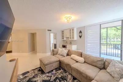 10451 W Broward Blvd #201, Plantation, FL 33324 - Photo 2