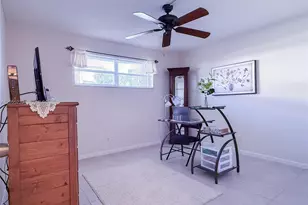 9420 S Hollybrook Lake Dr, Pembroke Pines, FL 33025 - Photo 12