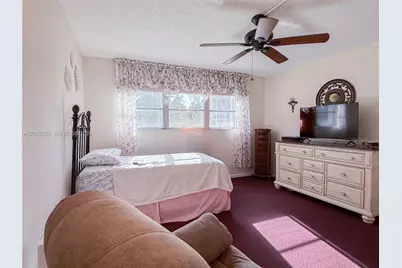 9420 S Hollybrook Lake Dr #108, Pembroke Pines, FL 33025 - Photo 10